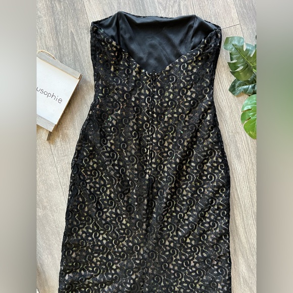 Vintage gunne sax by Jessica McClintock black patterned lace/gold sequin dress. - Picture 7 of 10